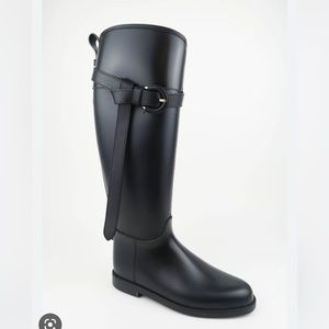 Burberry Roscot rain boots